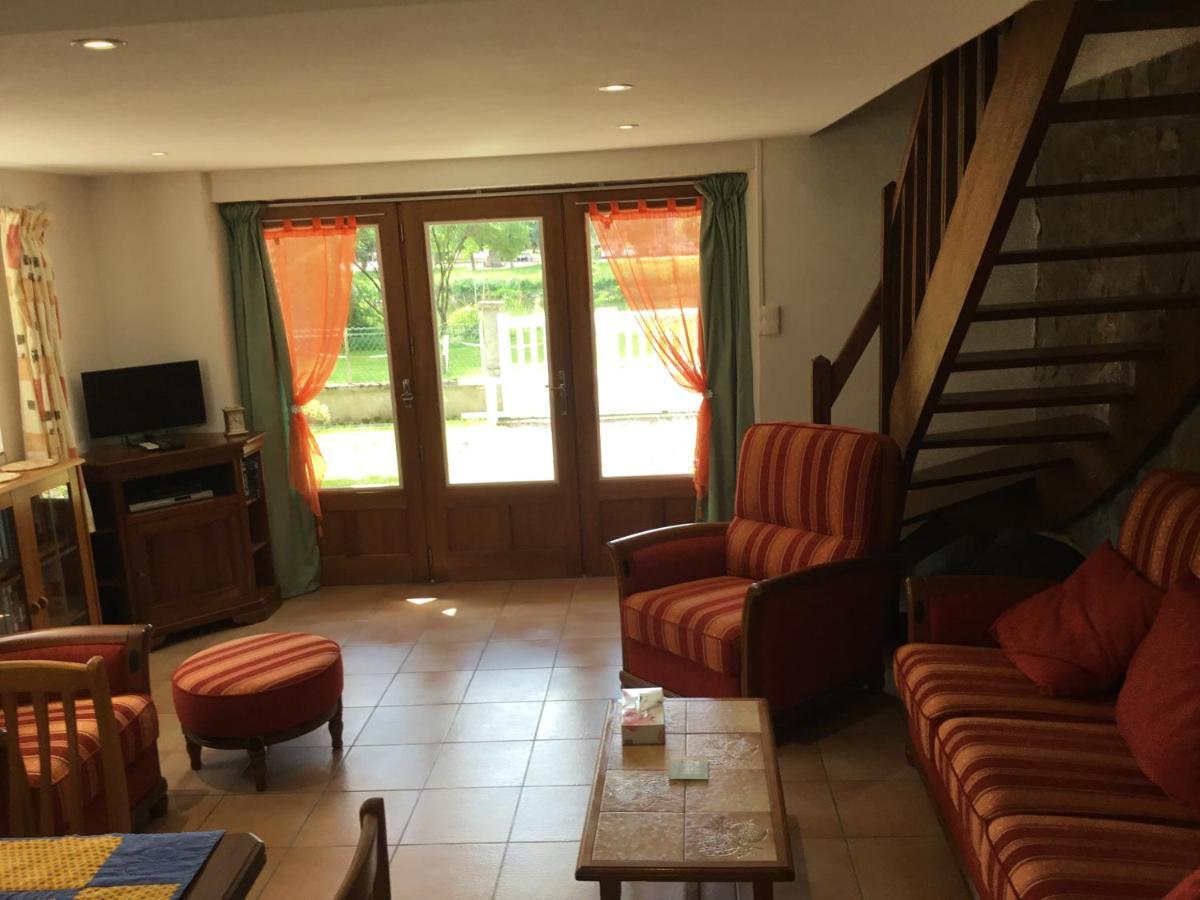 Willa La Garenne Exideuil-sur-Vienne Zewnętrze zdjęcie